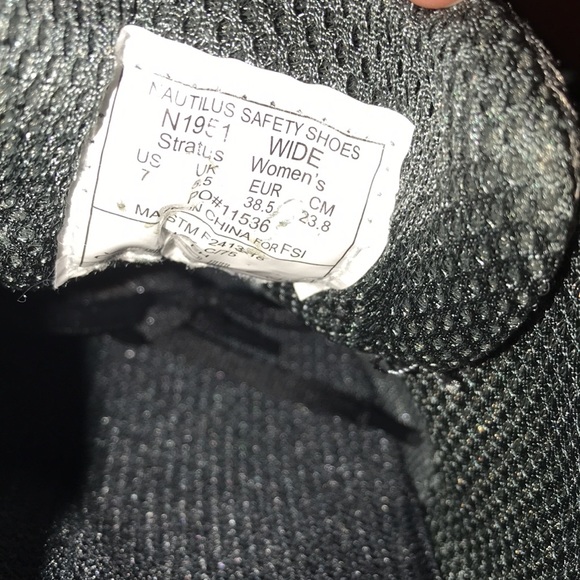 Nautilus Stratus Safety Shoes, Grey, Women’s Sz 7 Wide (D), NIB! - Picture 13 of 15